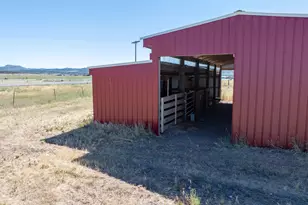 950 E 100 N, Enterprise, UT 84725 - Photo 29