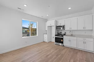 1952 S Wolverine Way, Washington, UT 84780 - Photo 9