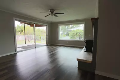 419 S 100 St E, Washington, UT 84780 - Photo 9