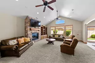 1165 W Indian Hills Dr, Saint George, UT 84770 - Photo 5