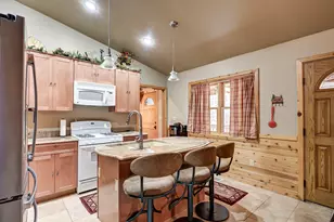 261 W Aspen Dr, Hatch, UT 84735 - Photo 13