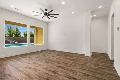 1007 S Quick Draw Dr, Washington, UT 84780 - Photo 5