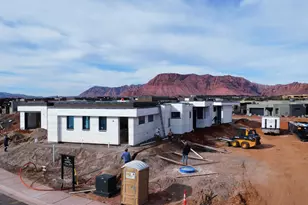 2874 W Indian Peaks Cir, Saint George, UT 84770 - Photo 11