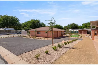 180 N 1100 E #24, Washington, UT 84780 - Photo 33