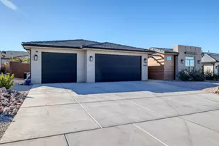 3052 E Photinia Dr, Saint George, UT 84790 - Photo 35