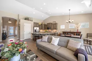 5120 S Carmel Blfs Dr, Saint George, UT 84790 - Photo 5