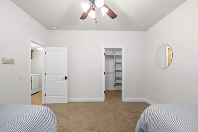1019 S 900 E, Saint George, UT 84790 - Photo 77