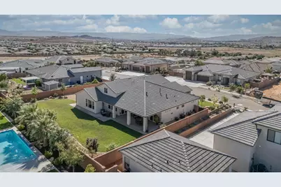 3477 S Pecos Dr, Washington, UT 84780 - Photo 11