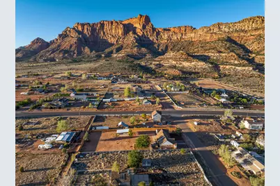 765 N Juniper St, Hildale, UT 84784 - Photo 59