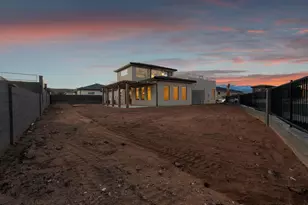 296 E 1100 N, Hurricane, UT 84737 - Photo 73