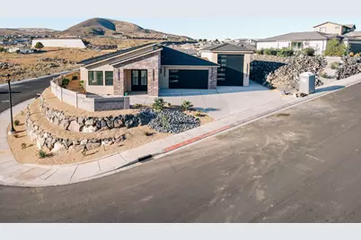 1753 W 250 N, Hurricane, UT 84737 - Photo 1