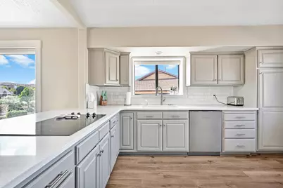 989 W Dover Way, Saint George, UT 84770 - Photo 23