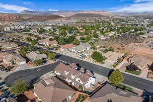 222 S Valley View Dr, Hurricane, UT 84737 - Photo 23