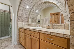 126 N Painted Hills Dr, Ivins, UT 84738 - Photo 17