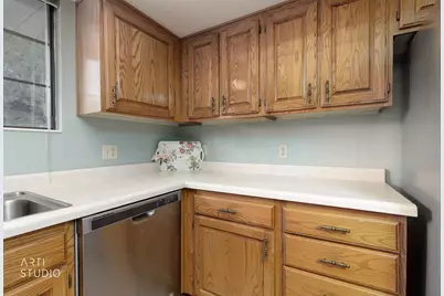 55 W 400 S #15, Saint George, UT 84770 - Photo 11