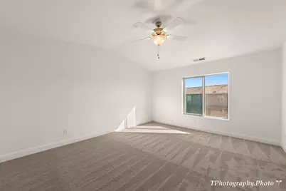 4263 N Bella Vista Dr, Santa Clara, UT 84765 - Photo 15