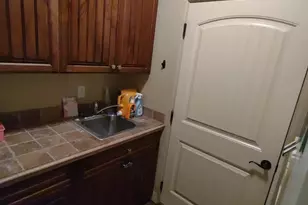 82 W Judd Ln, Hurricane, UT 84737 - Photo 9