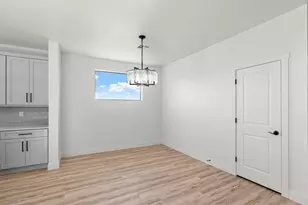 3375 W Torey Ln, Hurricane, UT 84737 - Photo 7