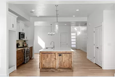 723 S 1220 W, Hurricane, UT 84737 - Photo 13