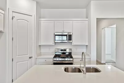 3080 W Runway Dr, Cedar City, UT 84720 - Photo 9