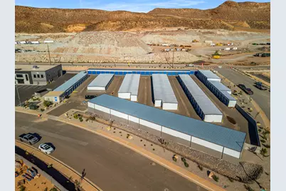 68 S Warehouse Rd, Washington, UT 84780 - Photo 9