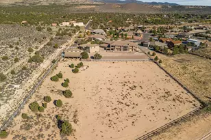 533 W Canyon Trails Circle, Dammeron Valley, UT 84783 - Photo 127