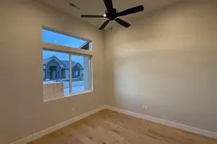 12 N 640 W, Ivins, UT 84738 - Photo 5