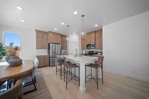 946 E Malibu Dr, Washington, UT 84780 - Photo 15