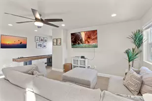 2343 E Escondido Dr, Washington, UT 84780 - Photo 19