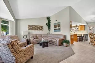 1045 E Hemlock Circle, Saint George, UT 84790 - Photo 5