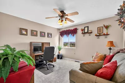 1045 E Hemlock Cir, Saint George, UT 84790 - Photo 31