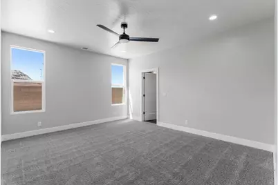 1071 E Coyote Crest Dr, Washington, UT 84780 - Photo 19