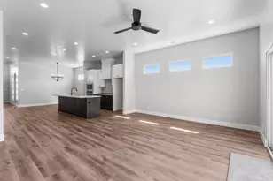 1071 E Coyote Crest Dr, Washington, UT 84780 - Photo 15