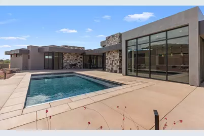 2498 N La Casa Cir, Saint George, UT 84770 - Photo 17