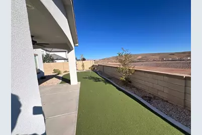 5801 S Cardinal Wing Dr, Saint George, UT 84790 - Photo 15