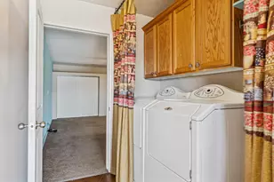 370 E Foothill Cir, Central, UT 84722 - Photo 19