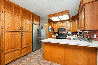 1137 W Brook St, Cedar City, UT 84721 - Photo 9