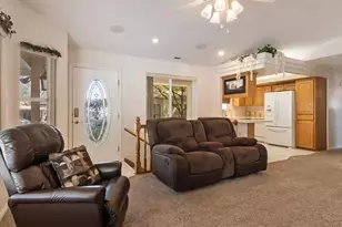 180 N 1100 E, Washington, UT 84780 - Photo 3