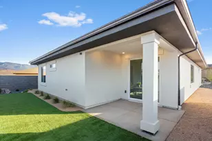 1825 S Queens Garden Dr, Washington, UT 84780 - Photo 29