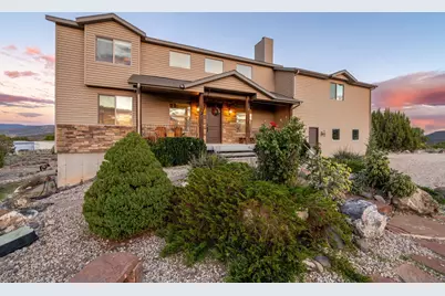 28 W Canal Dr, Brookside, UT 84782 - Photo 9