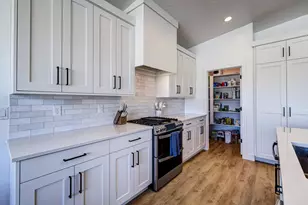 3064 W 670 N, Hurricane, UT 84737 - Photo 9