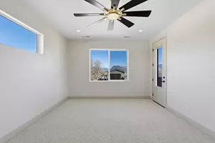 226 E 1100 N, Hurricane, UT 84737 - Photo 9