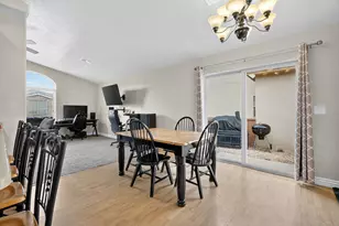 1314 E Pine Valley St, Washington, UT 84780 - Photo 13