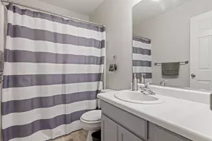 684 W Buena Vista Blvd, Washington, UT 84780 - Photo 45