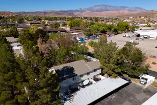 684 W Buena Vista Blvd, Washington, UT 84780 - Photo 13