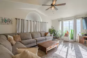 695 N Daybreak Dr, Saint George, UT 84770 - Photo 15