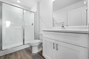 1833 S Queens Garden Dr, Washington, UT 84780 - Photo 15