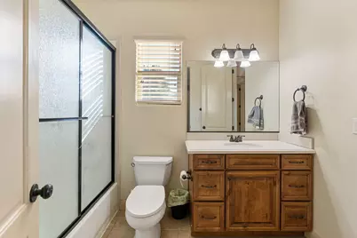 1246 W 300 St N, Saint George, UT 84770 - Photo 31