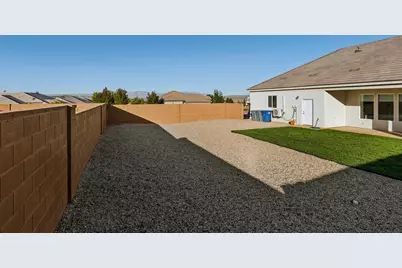 962 E Black Oak Dr, Washington, UT 84780 - Photo 27