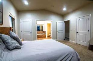 2198 Chekshani Clfs Ln, New Harmony, UT 84757 - Photo 23